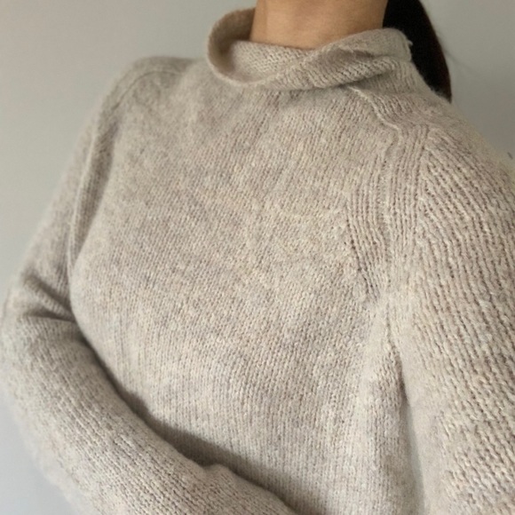 Aritzia Sweaters - Aritzia Mock-Neck Wool Sweater